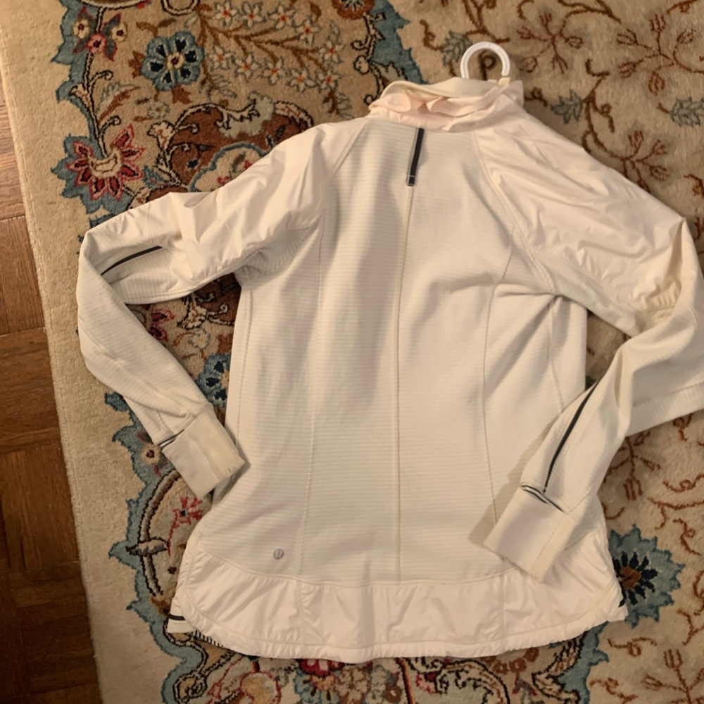 Lululemon jacket - Picture 2 of 3